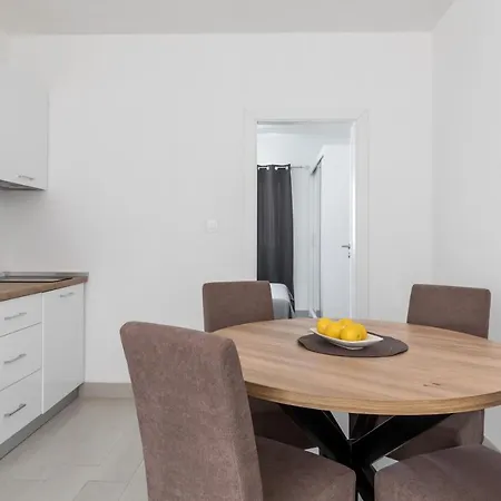 Apartment Jakelic House