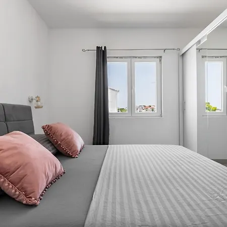 Jakelic House Apartment