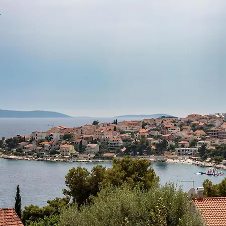 Jakelic House Apartment Trogir